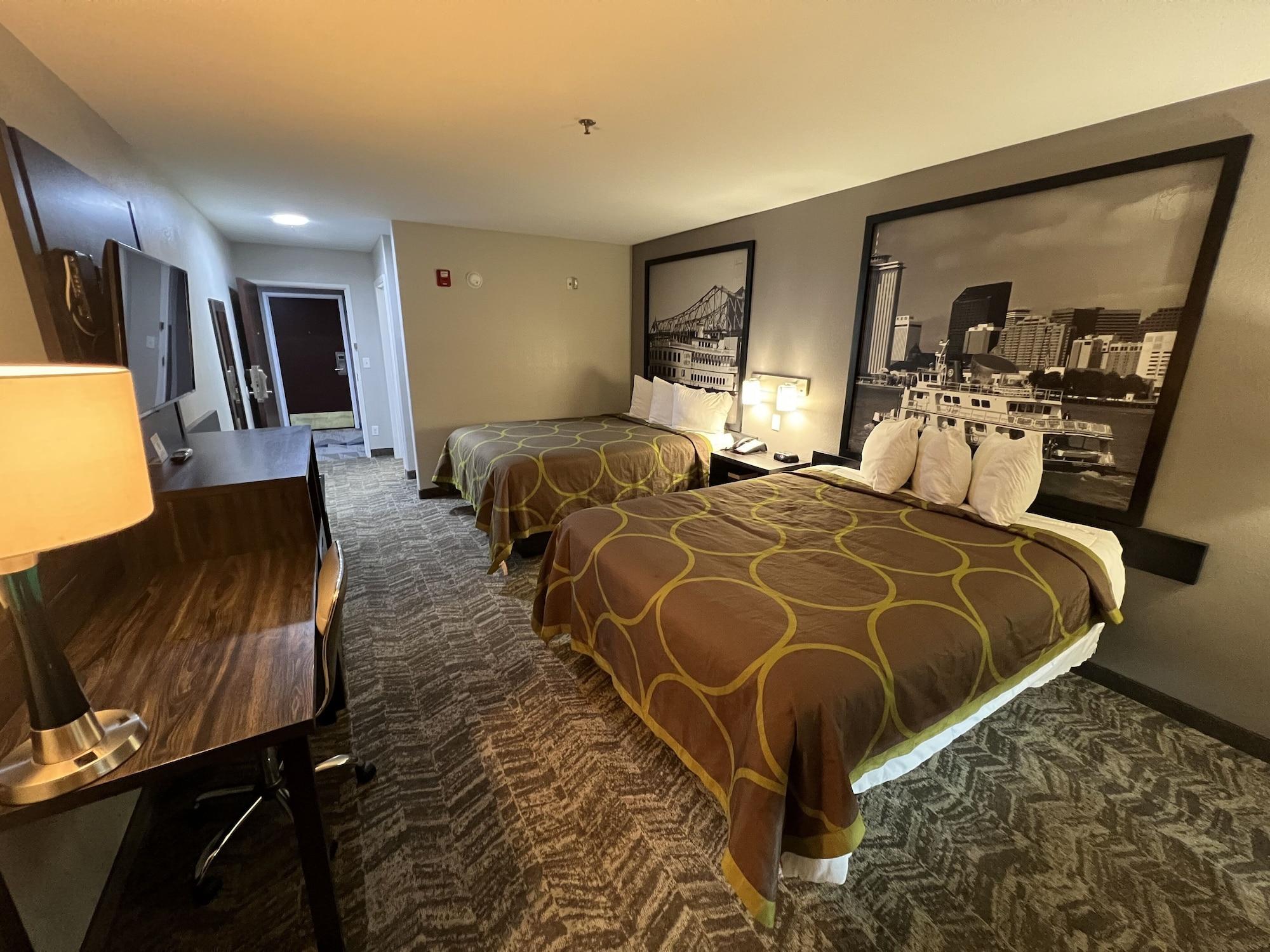 Super 8 By Wyndham Lake Charles/Sulphur Exterior photo